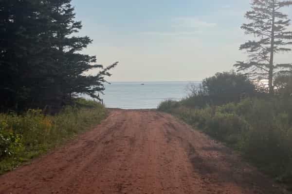 Seaside Escape - Photo 2