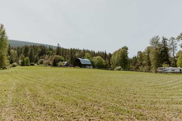 Cherryville Creek Camping - Photo 3